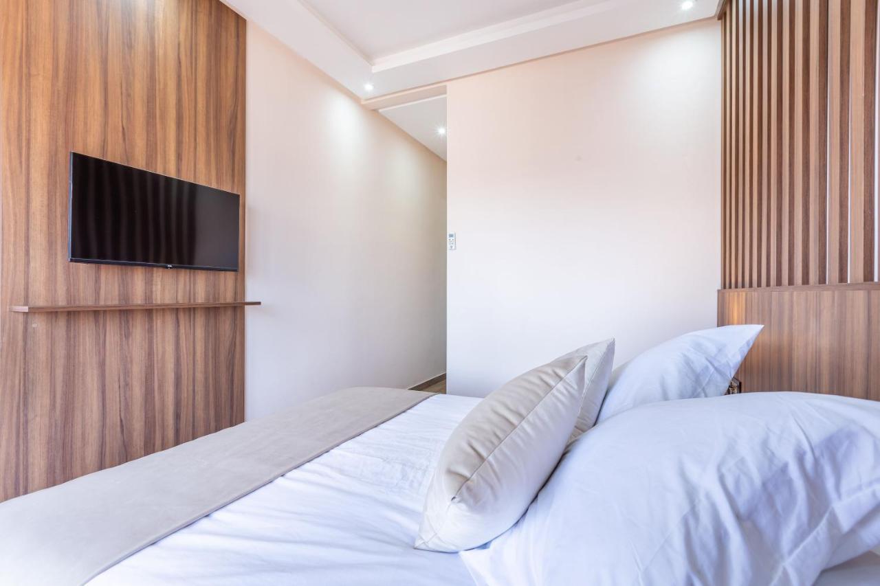 New! Superbe Appartement A Majorelle,Terrace,Iptv. Марракеш Екстер'єр фото