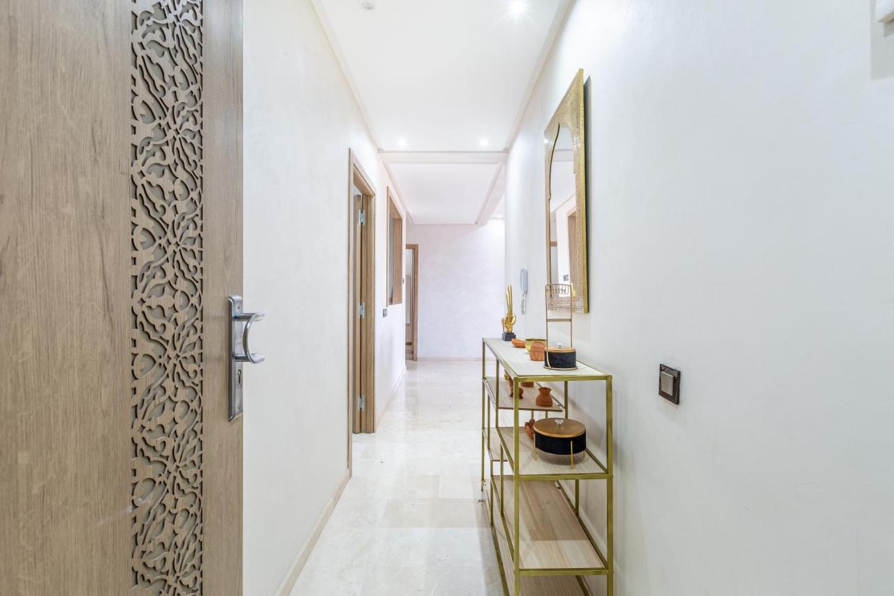 New! Superbe Appartement A Majorelle,Terrace,Iptv. Марракеш Екстер'єр фото