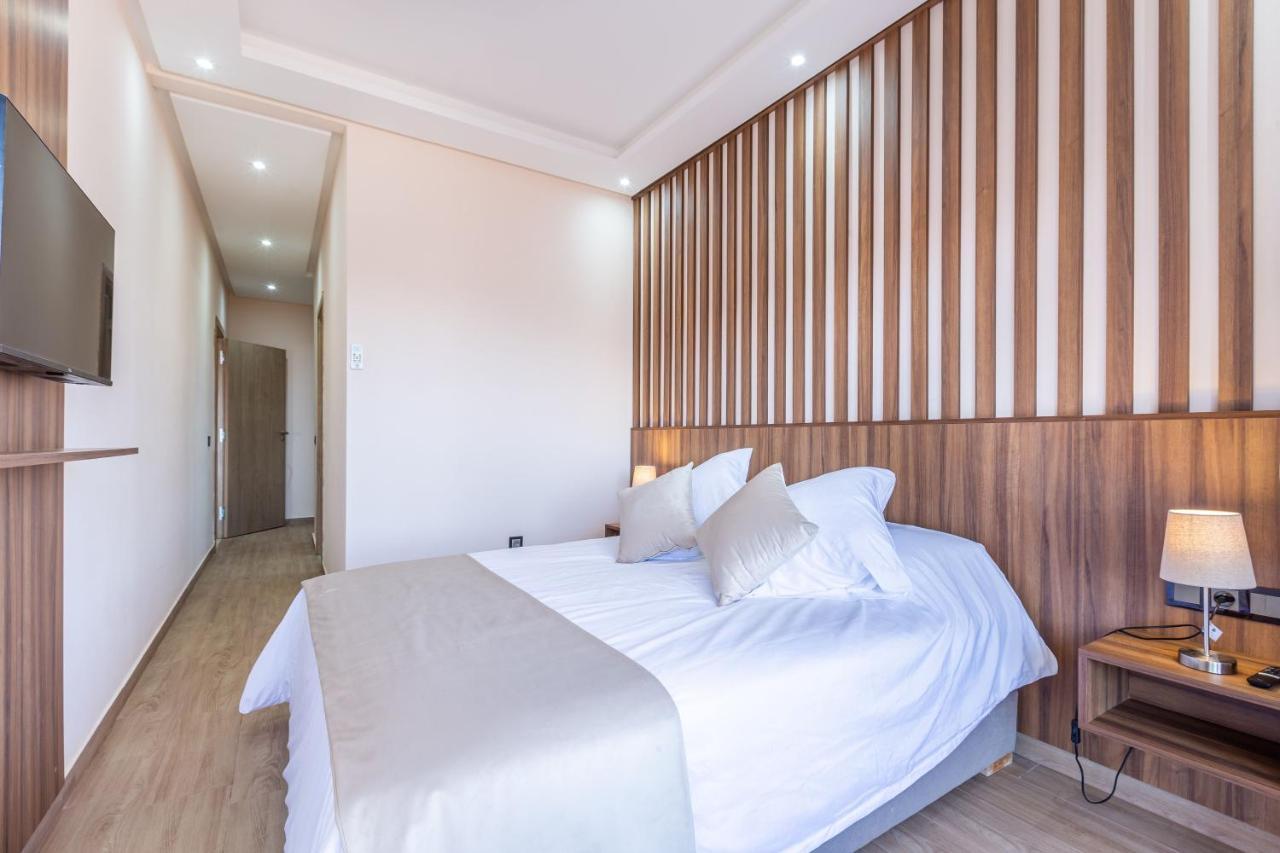 New! Superbe Appartement A Majorelle,Terrace,Iptv. Марракеш Екстер'єр фото